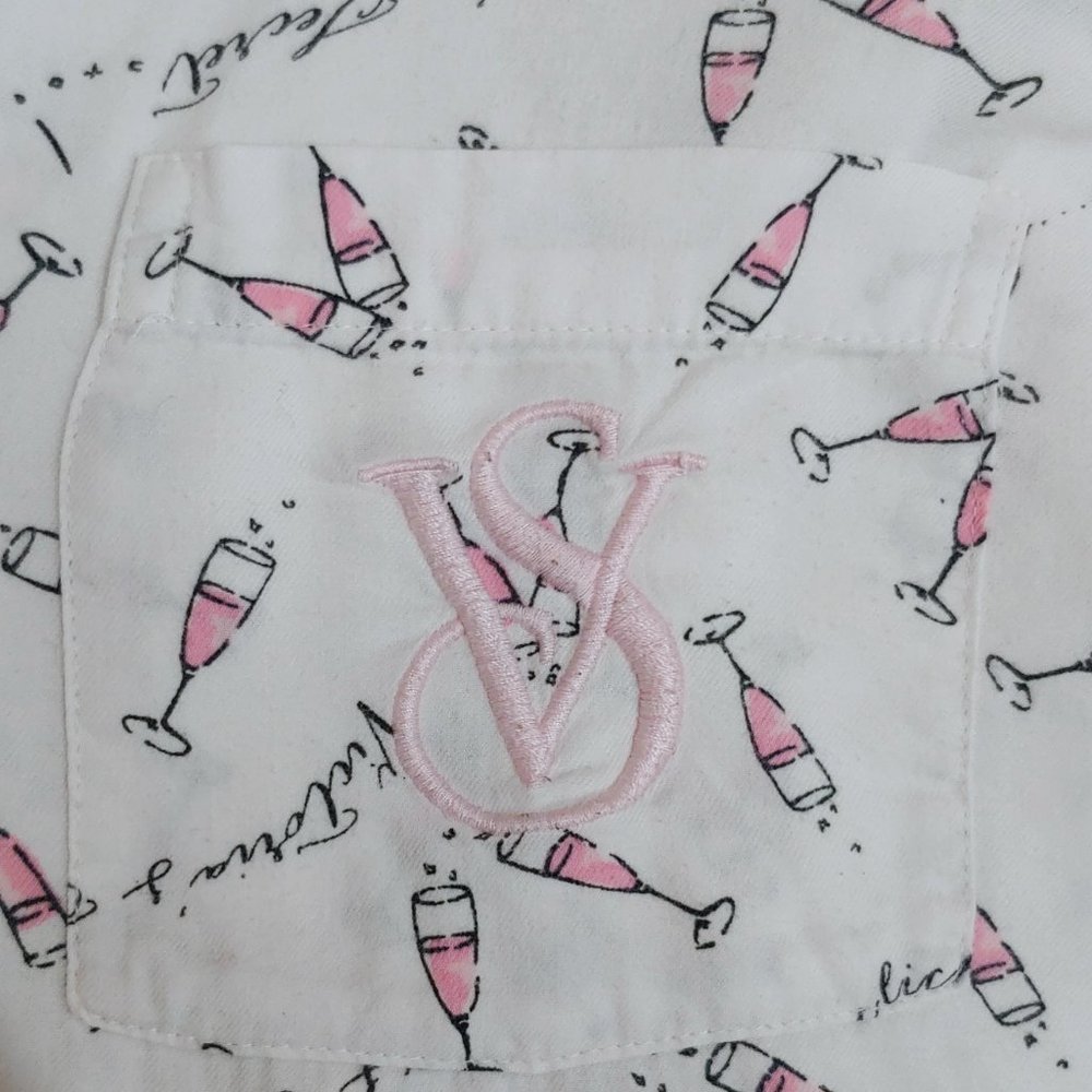 Victoria's Secret Flannel w Embroidered Pocket - Picture 6 of 10